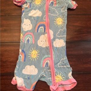 Little Sleepies SUNNY SKIES Rainbow Shortie Pajama Size 2t Excellent Condition
